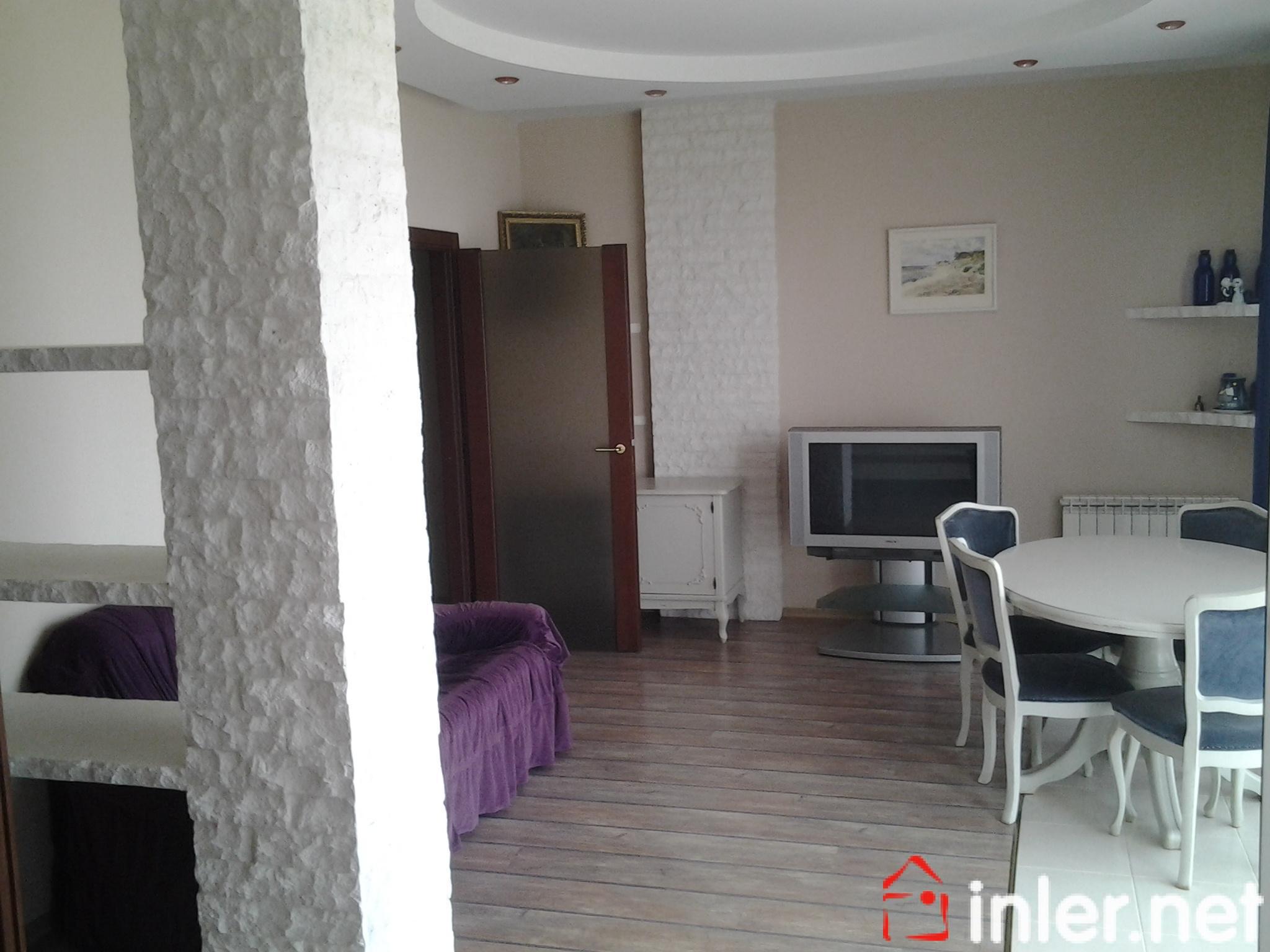 Дом в уникальном месте на берегу моря в Совиньоне  ID 28330 (Фото 3)