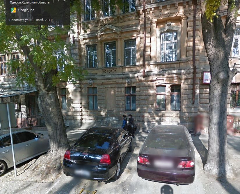 Продам квартиру под коммерцию, 6 фасадных окон. Рядом парк Шевченко.