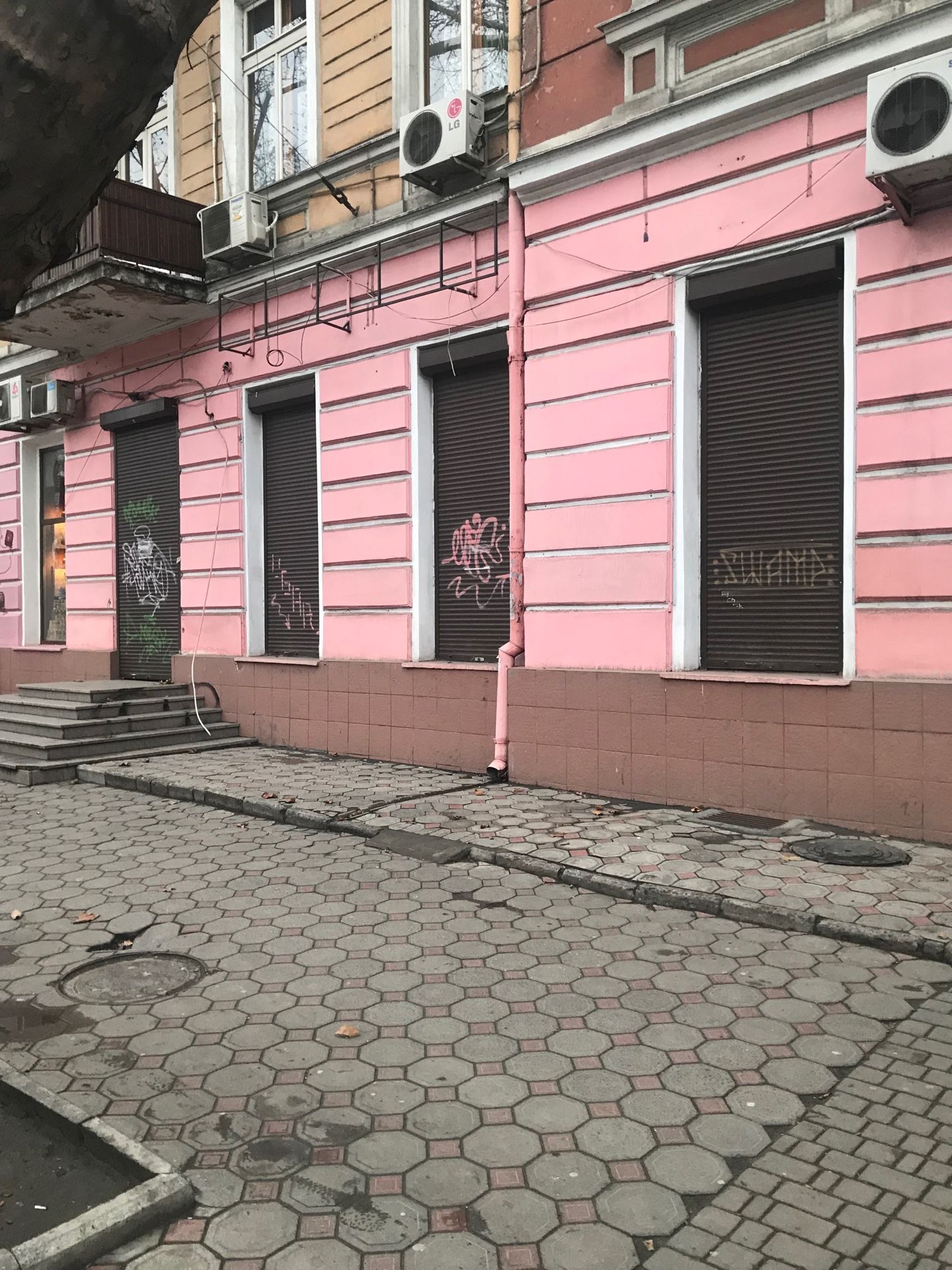 Аренда фасадного помещения в центре города, ул.Пушкинская