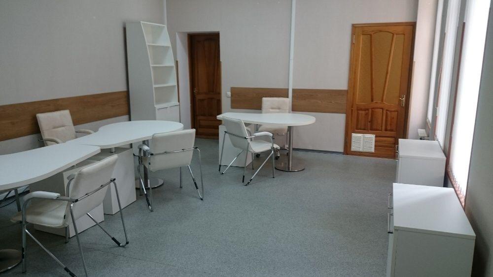Сдам двухуровневое помещение 260 кв м в Центре  ID 30186 (Фото 3)