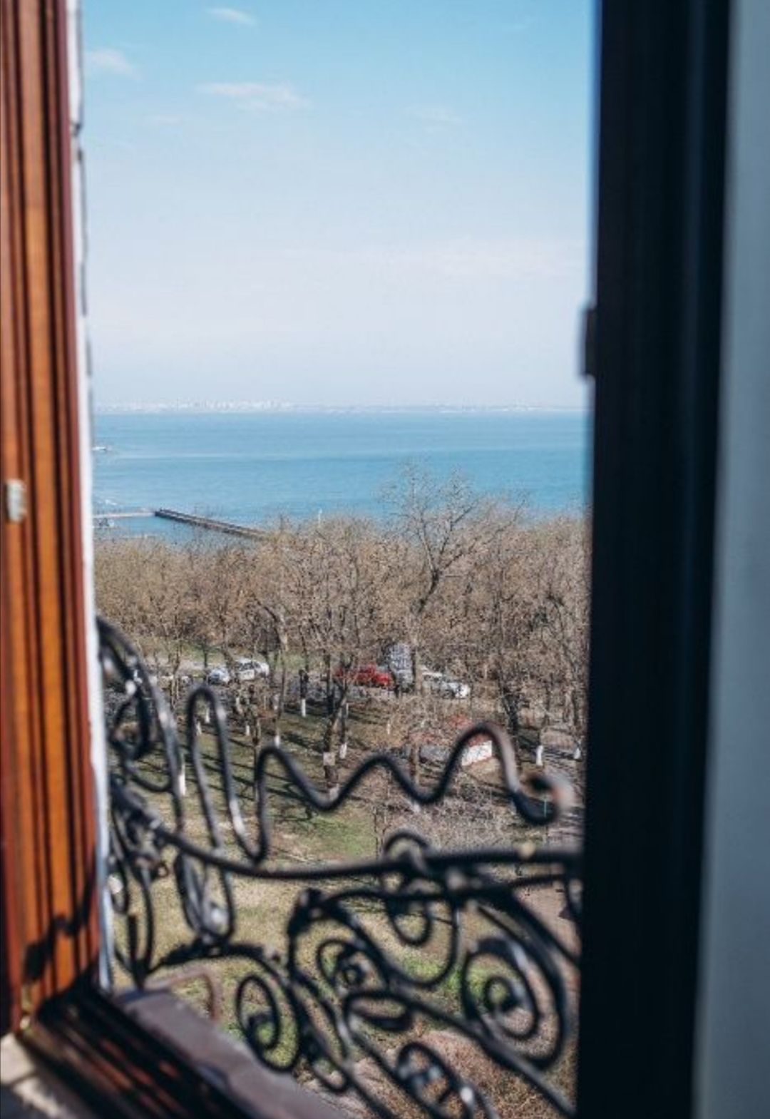 Четырёхкомнатная квартира в переулке Дунаева, с видом на море!  ID 42650 (Фото 10)