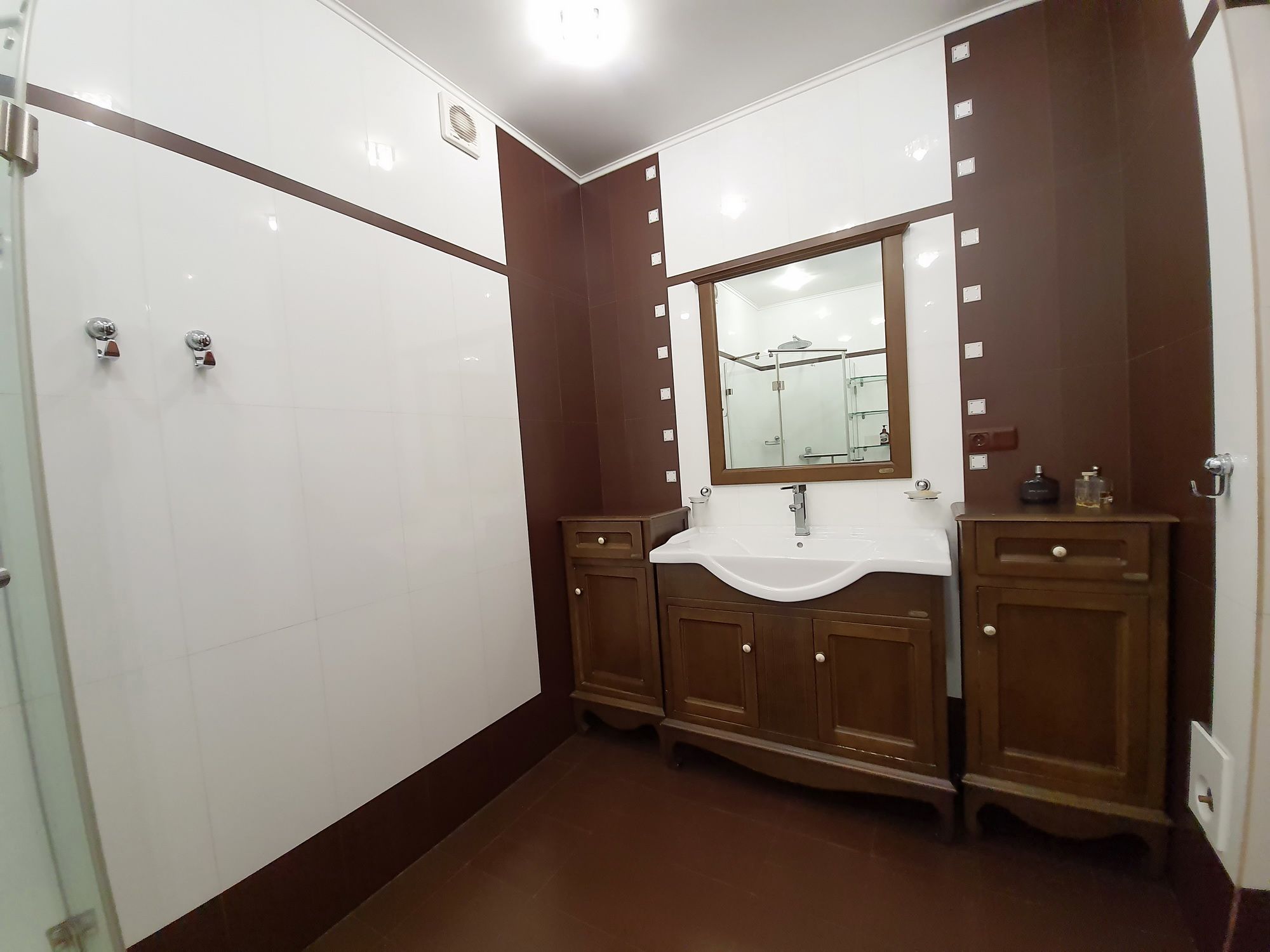 Продам дом на 9 ст.Б.Фонтана по Дмитрия Донского ID 45757 (Фото 8)