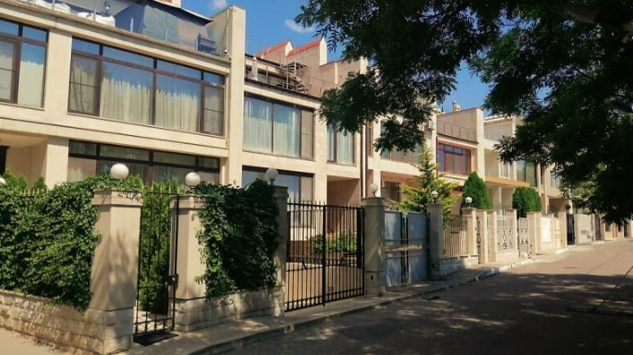 Коттедж с прямым видом на море, первая линия ID 47661 (Фото 25)