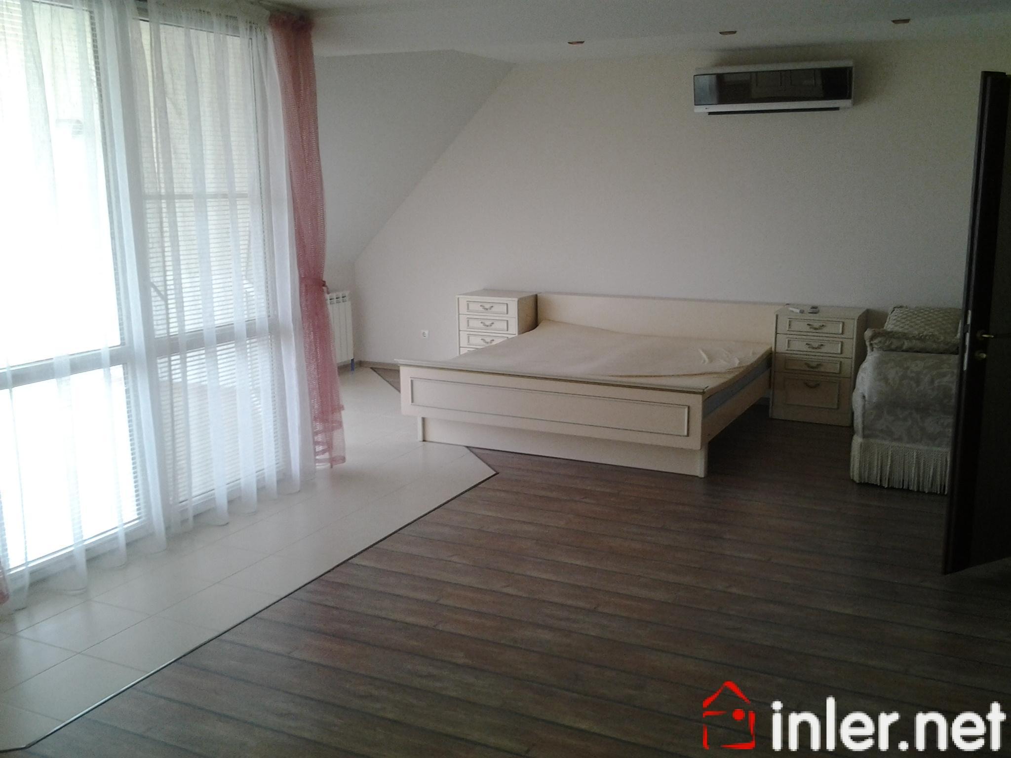 Дом в уникальном месте на берегу моря в Совиньоне  ID 28330 (Фото 4)