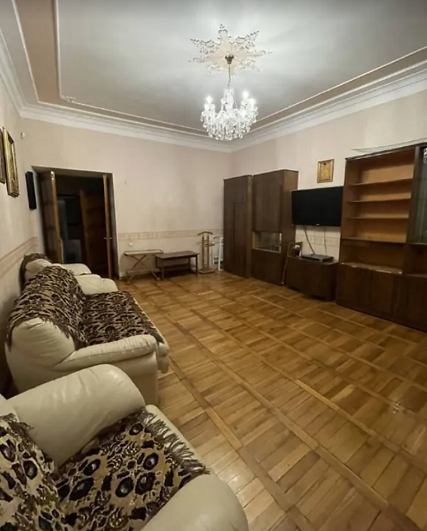 Продается трехкомнатная квартира по улице Пироговской ID 51086 (Фото 5)
