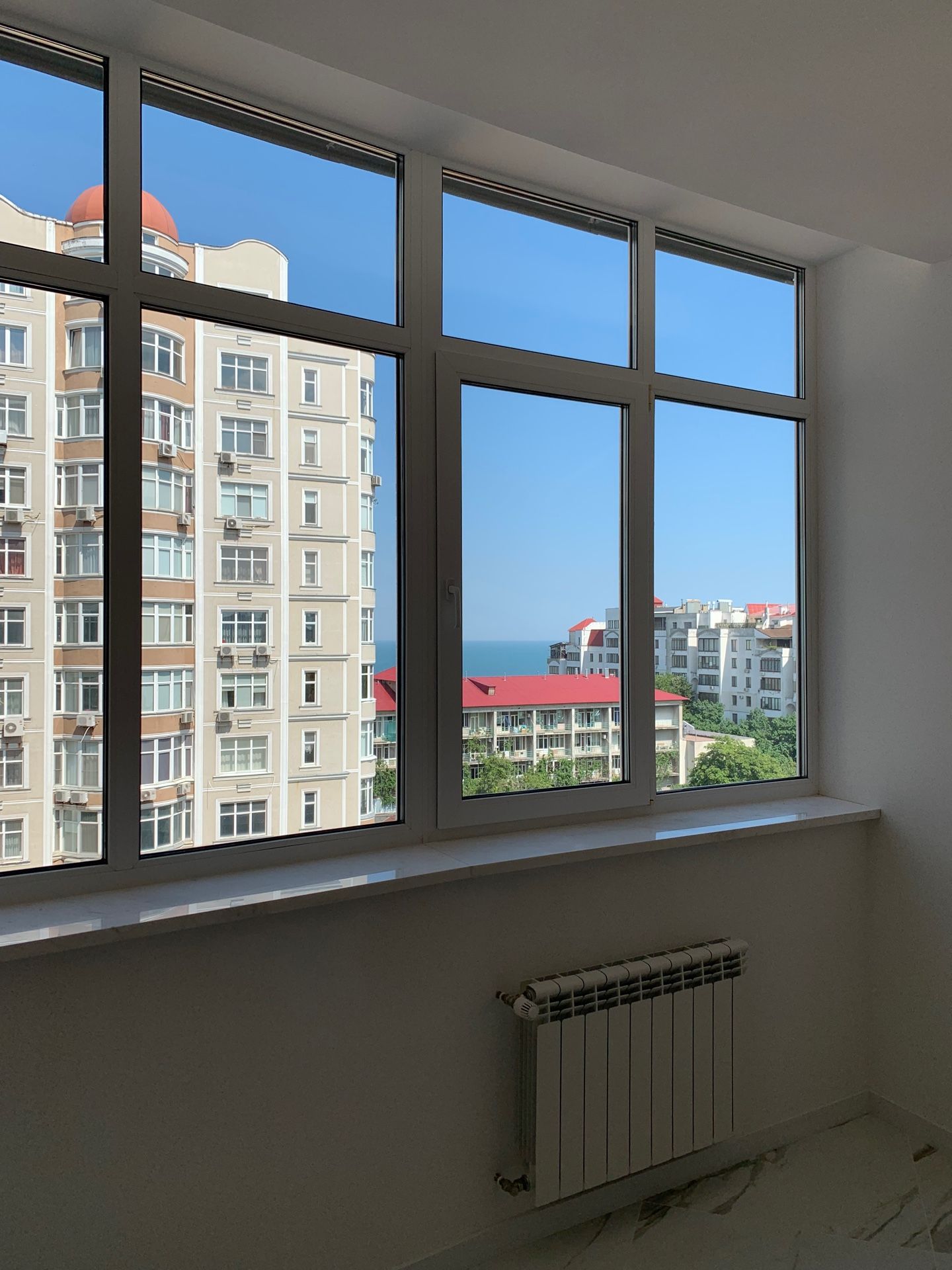 4-х комнатная квартира с ремонтом и видом на море. Дома Каркашадзе