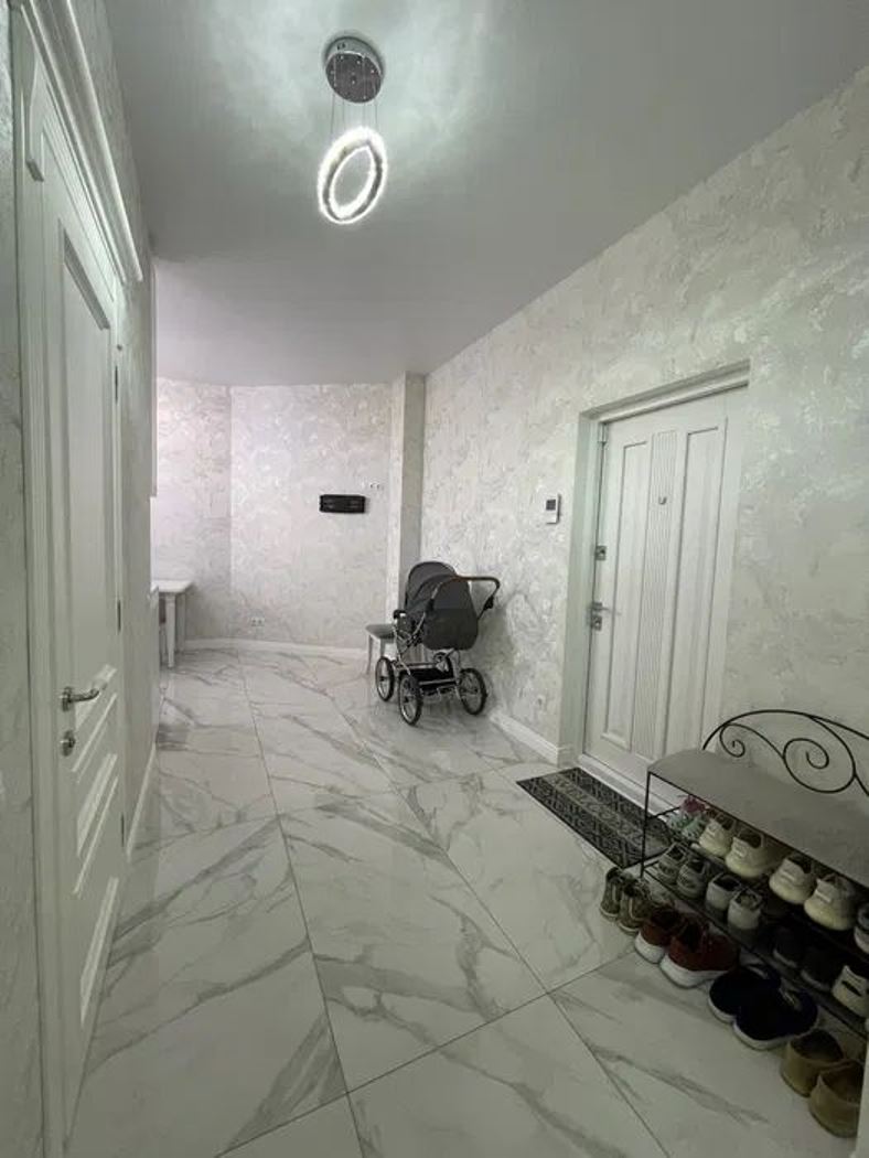 Новая двухкомнатная квартира с ремонтом в ЖК Родной. ID 52620 (Фото 10)