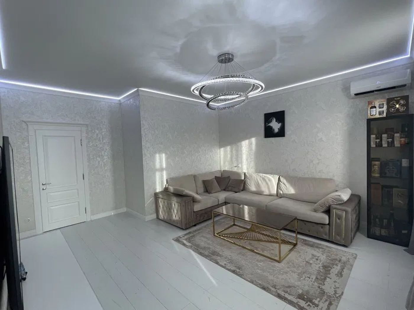 Новая двухкомнатная квартира с ремонтом в ЖК Родной. ID 52620 (Фото 3)