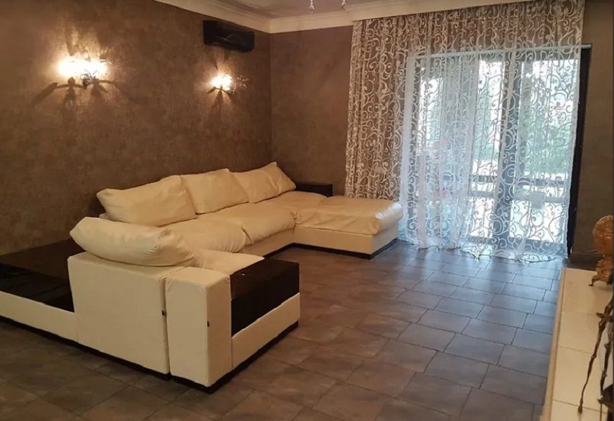 Дом с бассейном на Шишкина в 15 минутах к морю  ID 52659 (Фото 11)