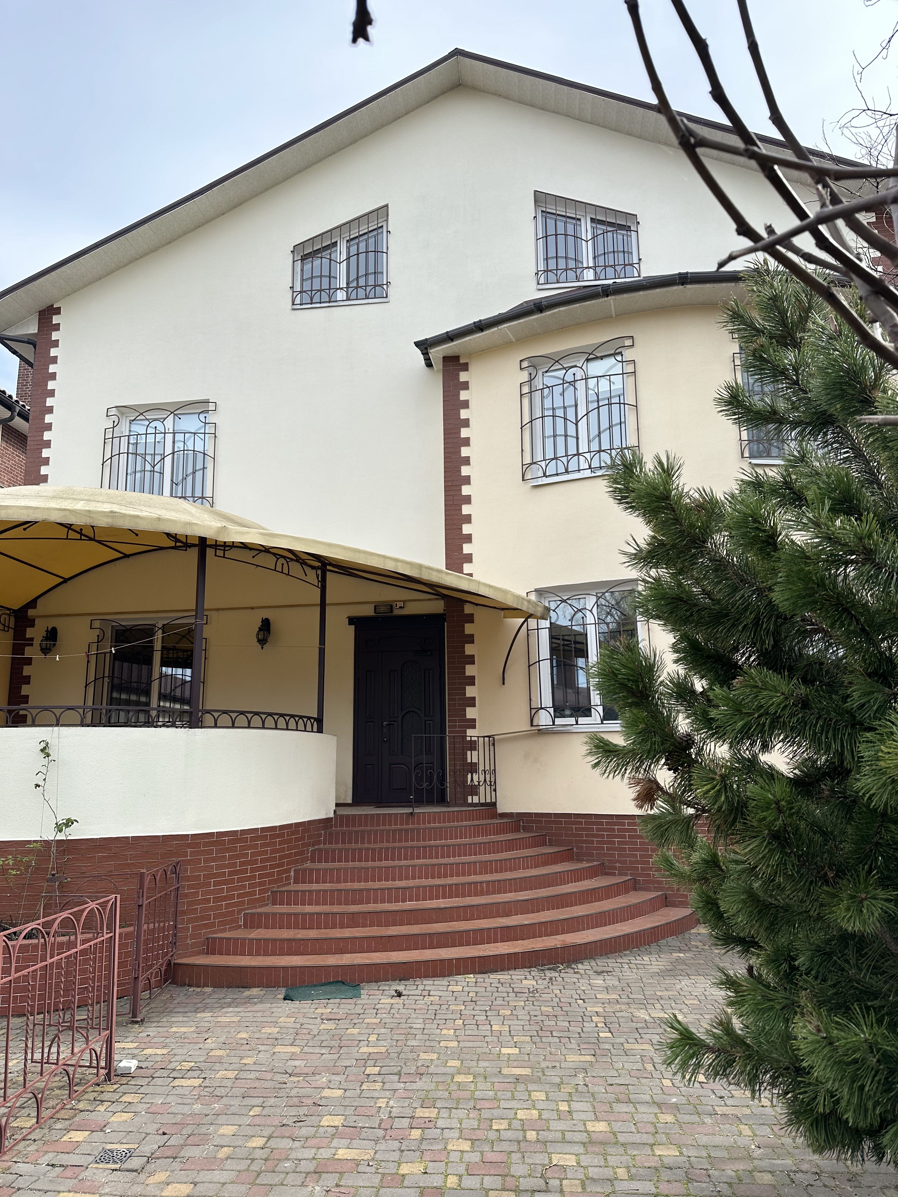 Будинок з басейном на вул. Купріна, ділянка 7,49 соток ID 52941 (Фото 3)