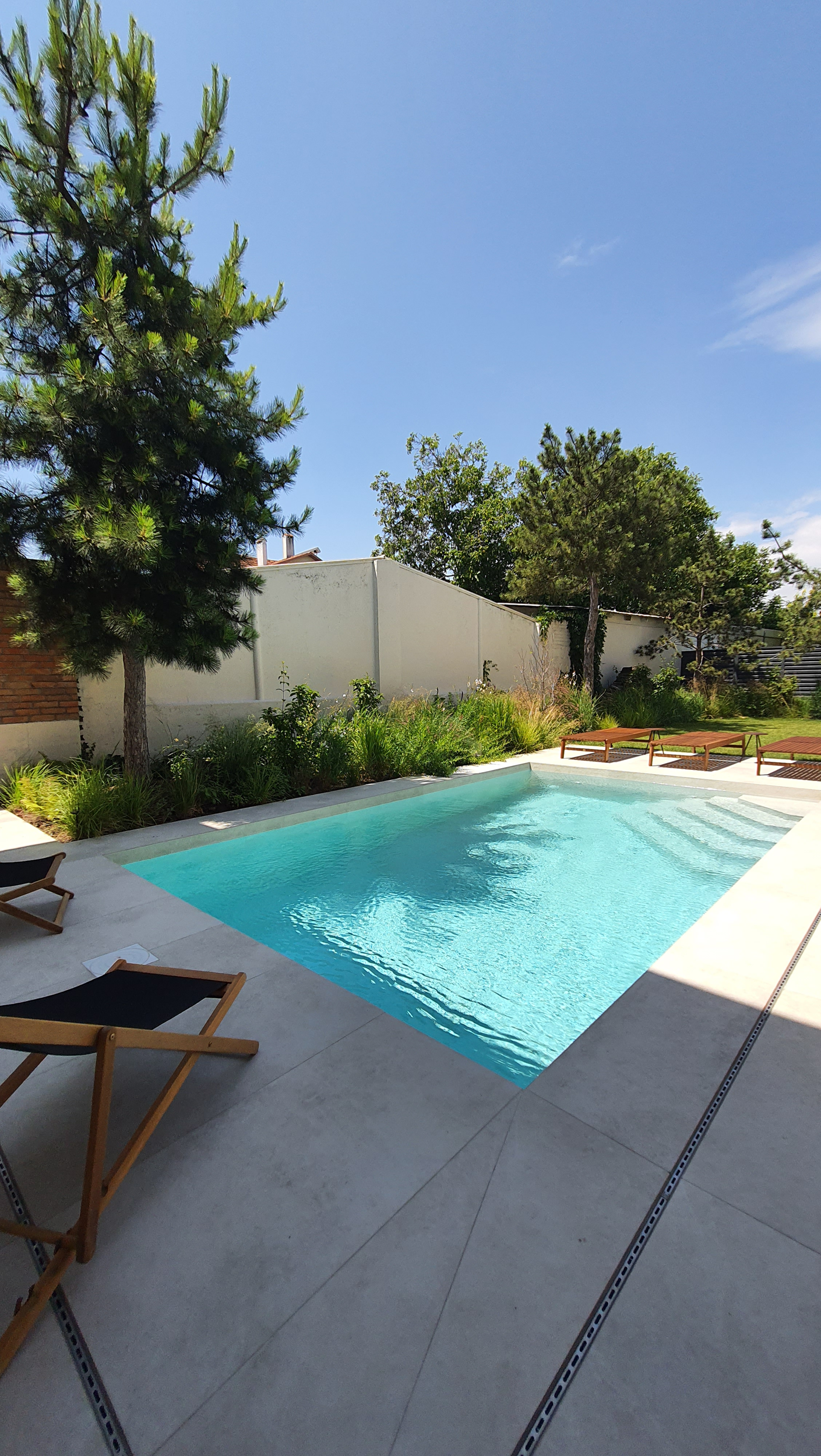 Современный дом с бассейном на 16-ой ст. Большого Фонтана.  ID 52169 (Фото 2)