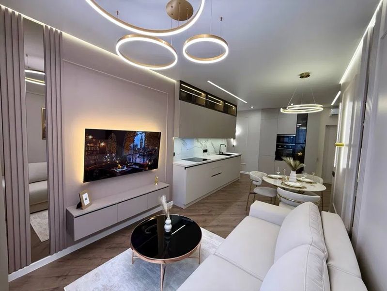 2-комнатная квартира с видом на море и новым ремонтом в ЖК «Эллада» |  ID 53850 (Фото 1)