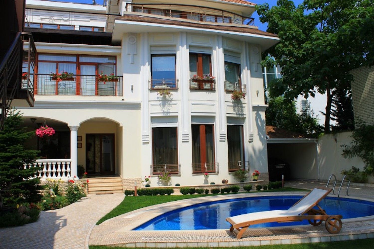 Элитный дом у моря с бассейном и видом, Фонтан, Одесса ID 165 (Фото 2)