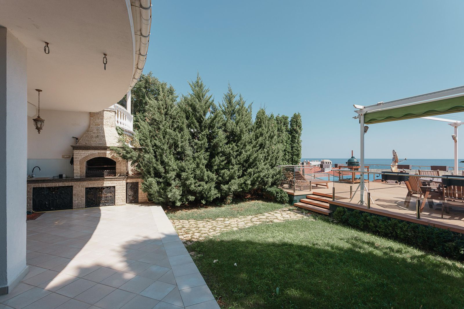 Дом в первой линии моря на 10-ой ст. Большого Фонтана ID 53858 (Фото 22)