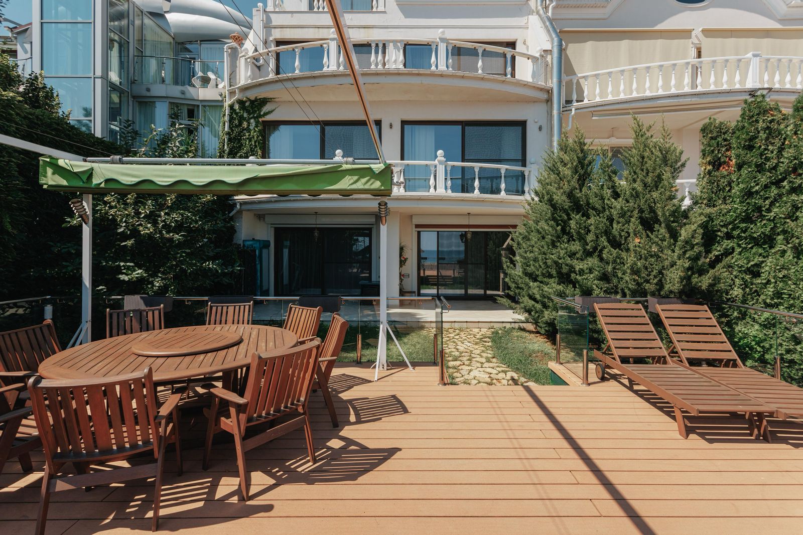 Дом в первой линии моря на 10-ой ст. Большого Фонтана ID 53858 (Фото 24)