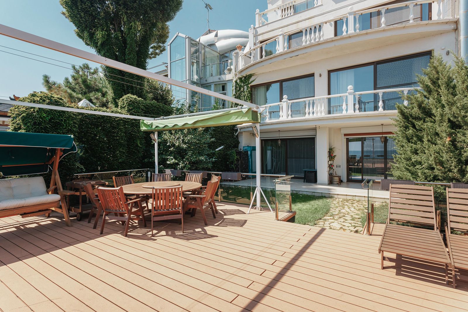 Дом в первой линии моря на 10-ой ст. Большого Фонтана ID 53858 (Фото 30)