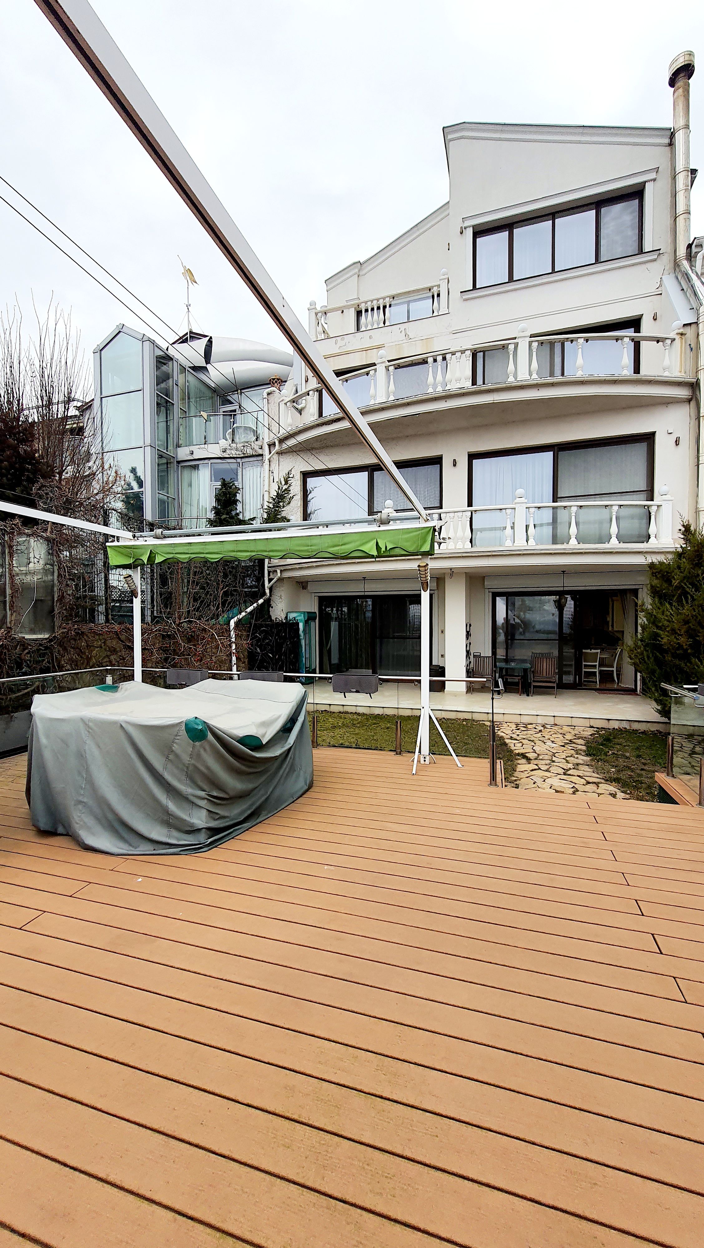 Дом в первой линии моря на 10-ой ст. Большого Фонтана ID 53858 (Фото 32)