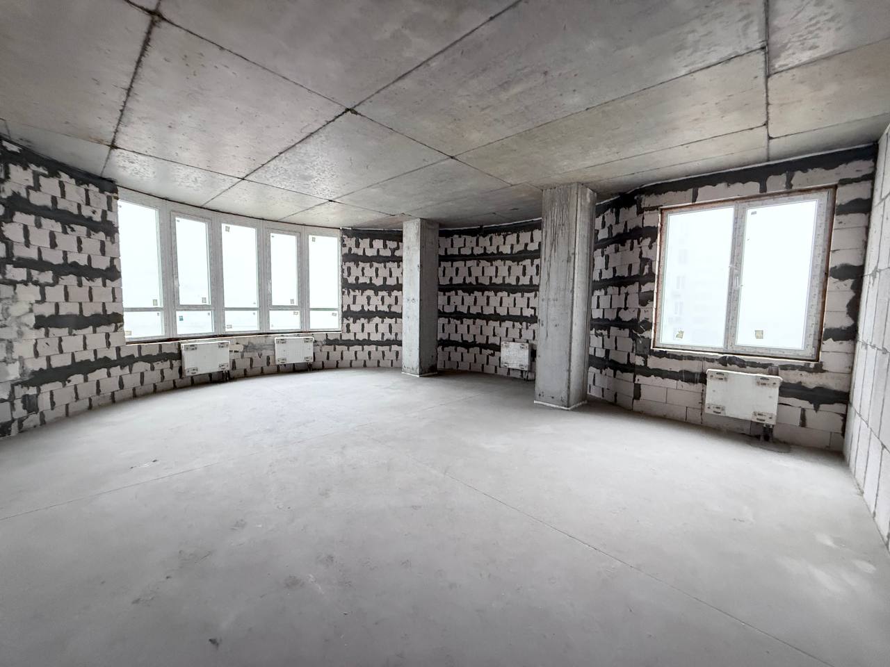 Трехкомнатная квартира в ЖК "Альтаир" ID 26652 (Фото 3)