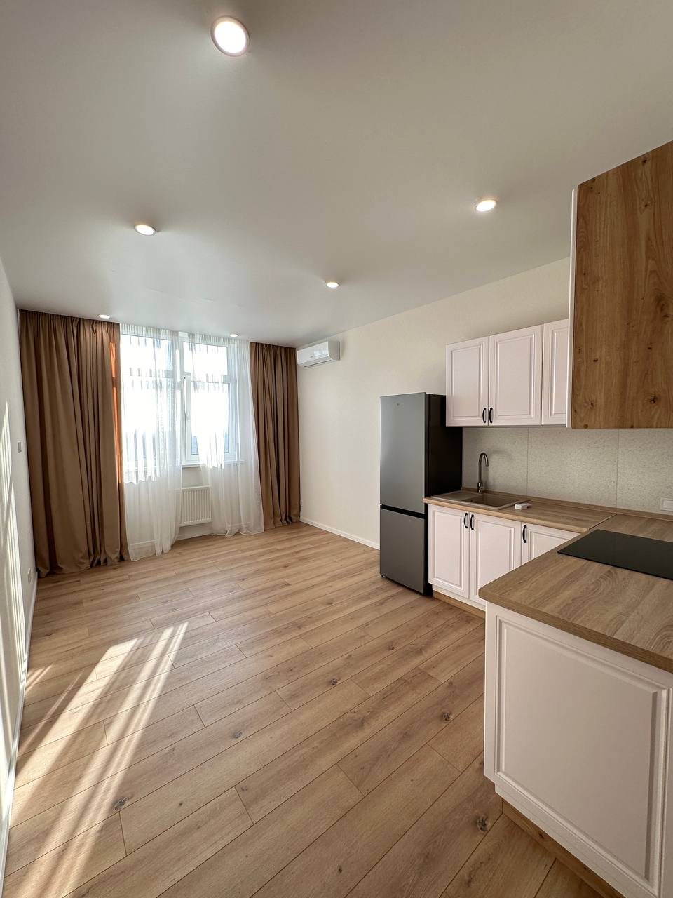 Просторная 2-комнатная с террасой и видом на море в 60-й Жемчужине ID 53908 (Фото 2)