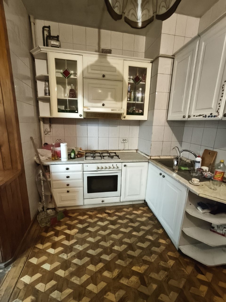 Продам квартиру в центре на ул. Дегтярная/ ул. Спиридоновская. ID 53934 (Фото 1)