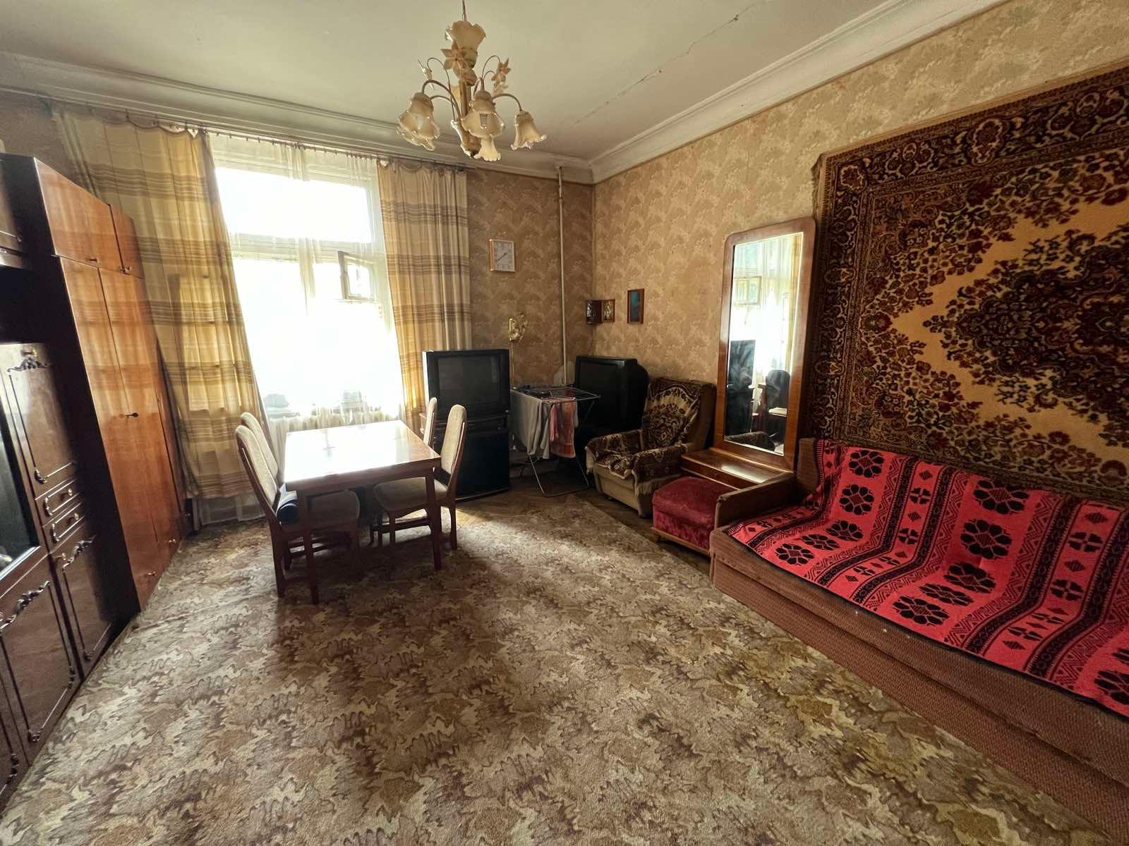 3-х комнатная квартира в сталинке, в районе Нового рынка. ID 53948 (Фото 3)