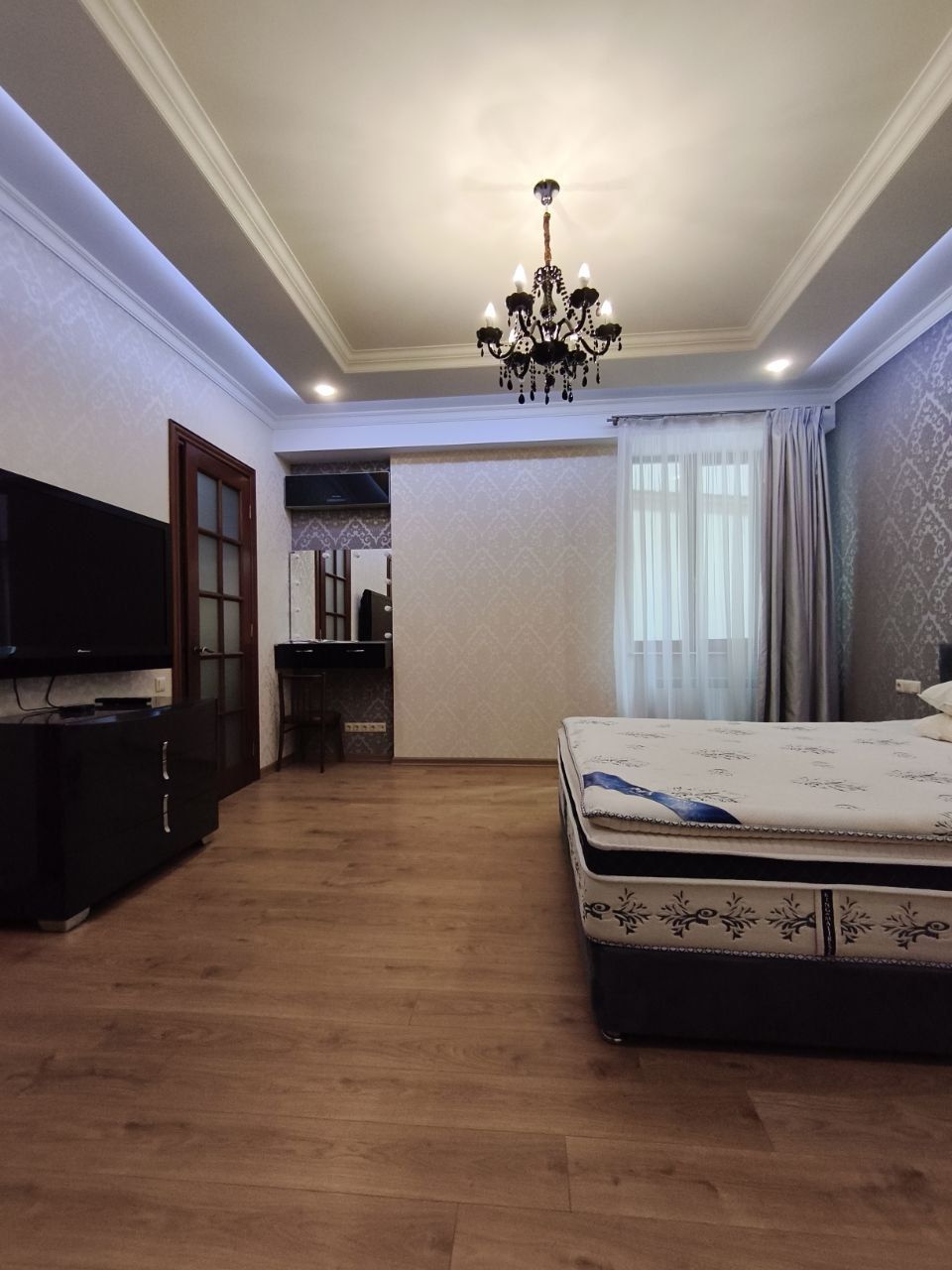  Центр города, ул. Жуковского, новый дом, АОГВ, ремонт. С паркингом. ID 53911 (Фото 3)