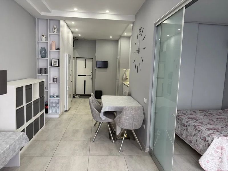 Большая студия у моря в ЖК «Фонтан» с ремонтом - 57 м² ID 54045 (Фото 3)