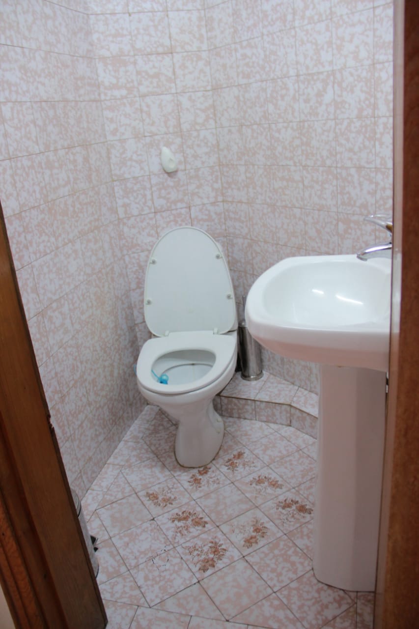 Трехкомнатная Сталинка в Центре  на ул. Бунина. Средний этаж ID 54048 (Фото 8)