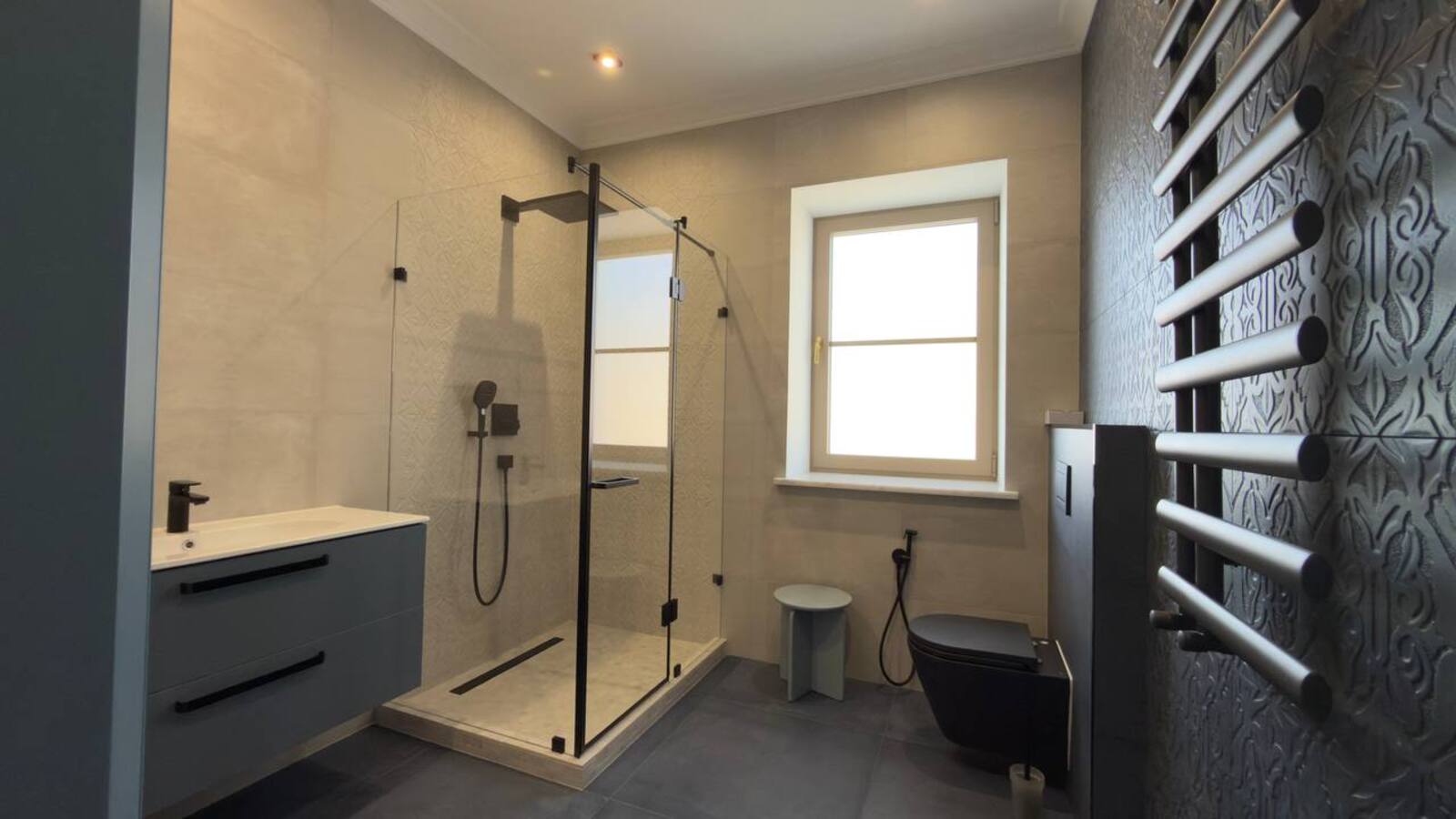 Новый премиальный дом 330 м² с бассейном в Совиньоне ID 54053 (Фото 18)