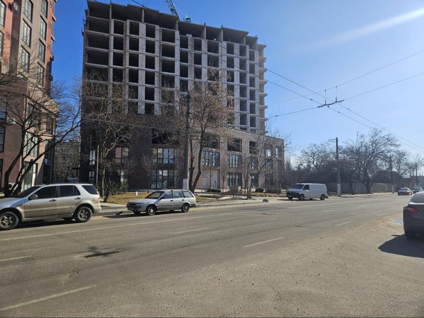 Сдам торговое помещение район пл.Толбухина, фасад ID 54064 (Фото 2)