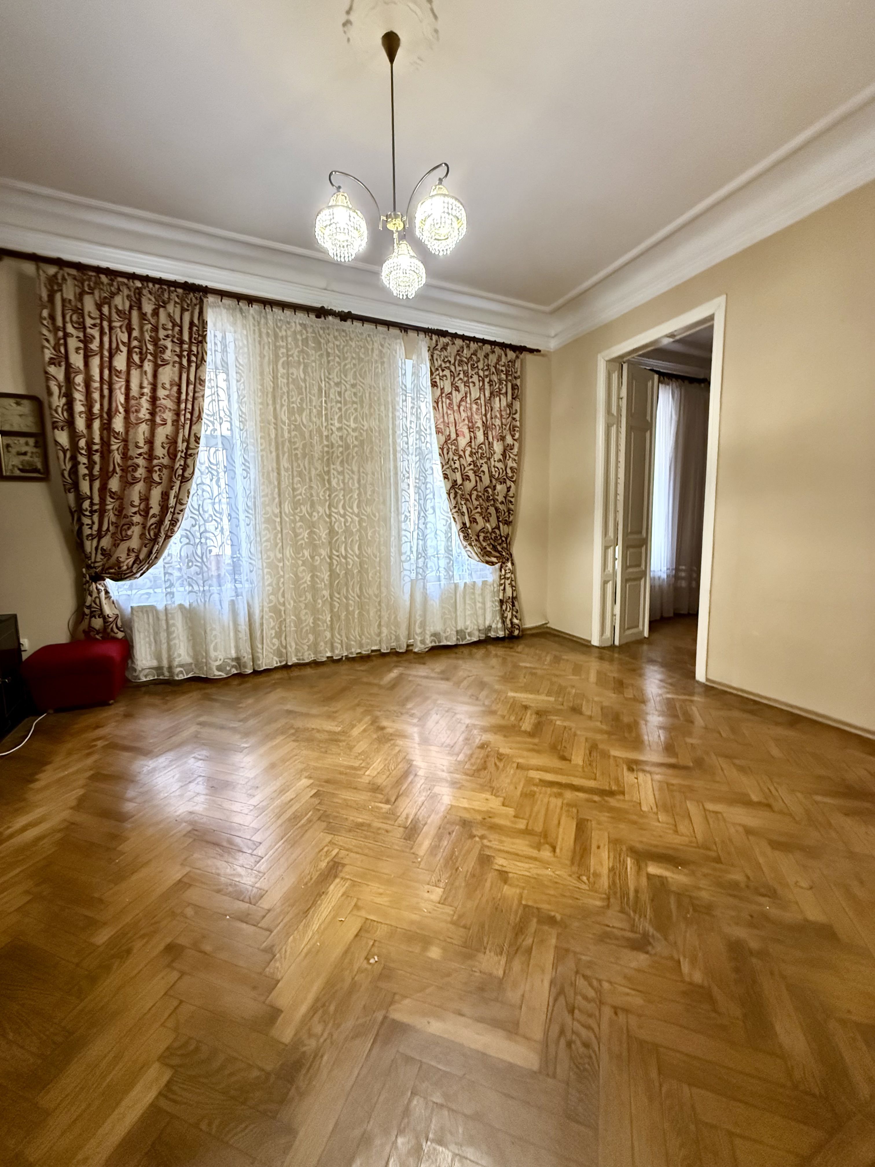 Уникальная четырехкомнатная квартира по ул. Успенской /парк Шевченко ID 54082 (Фото 3)