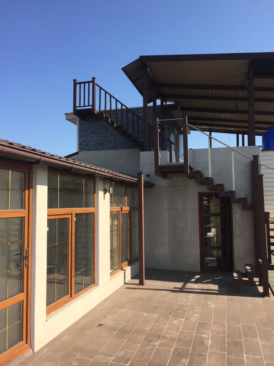 Гостиница у моря 620 кв м., в районе Совиньон/пляж Посейдон. ID 54110 (Фото 4)