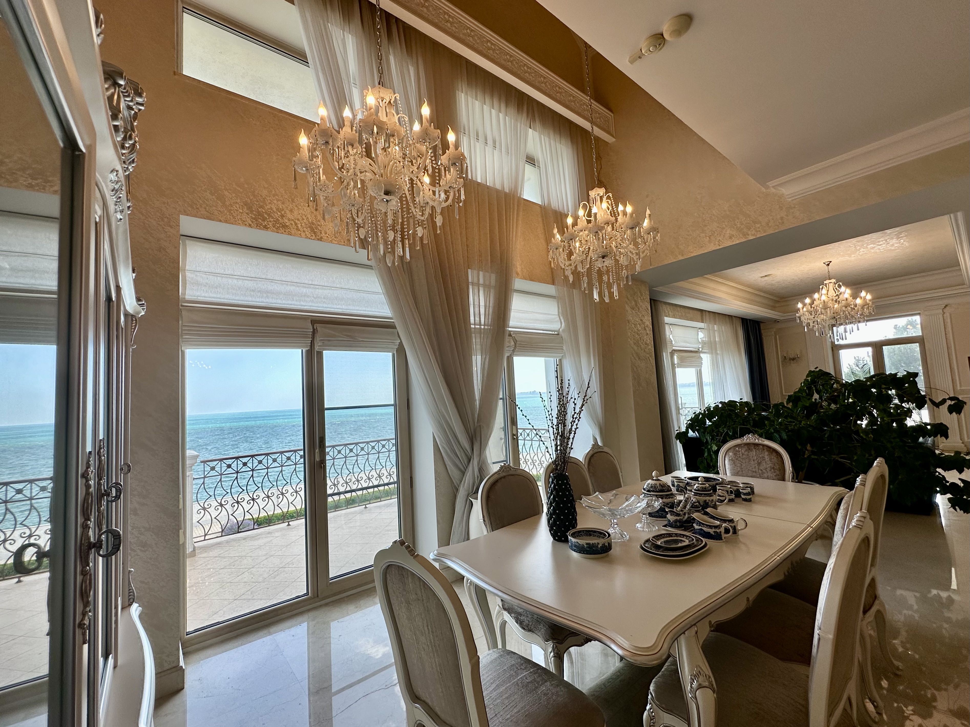 Элитный особняк 1100 м² на 1-й линии моря в Сосновом берегу ID 52200 (Фото 6)