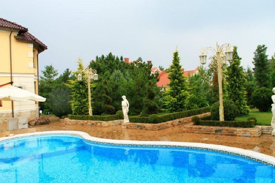 Усадьба 29 сотках с бассейном и двумя домами.  ID 748 (Фото 5)