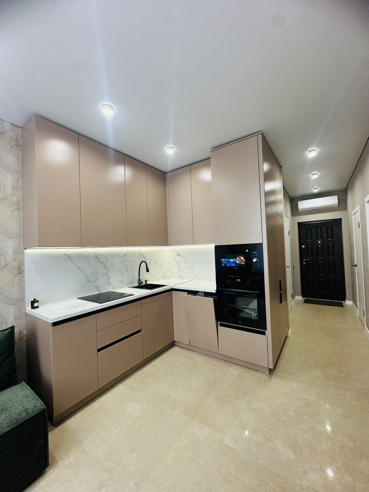 Стиль и комфорт в Kadorr City ЖК «66 Жемчужина». Квартира с террасой. ID 54157 (Фото 2)