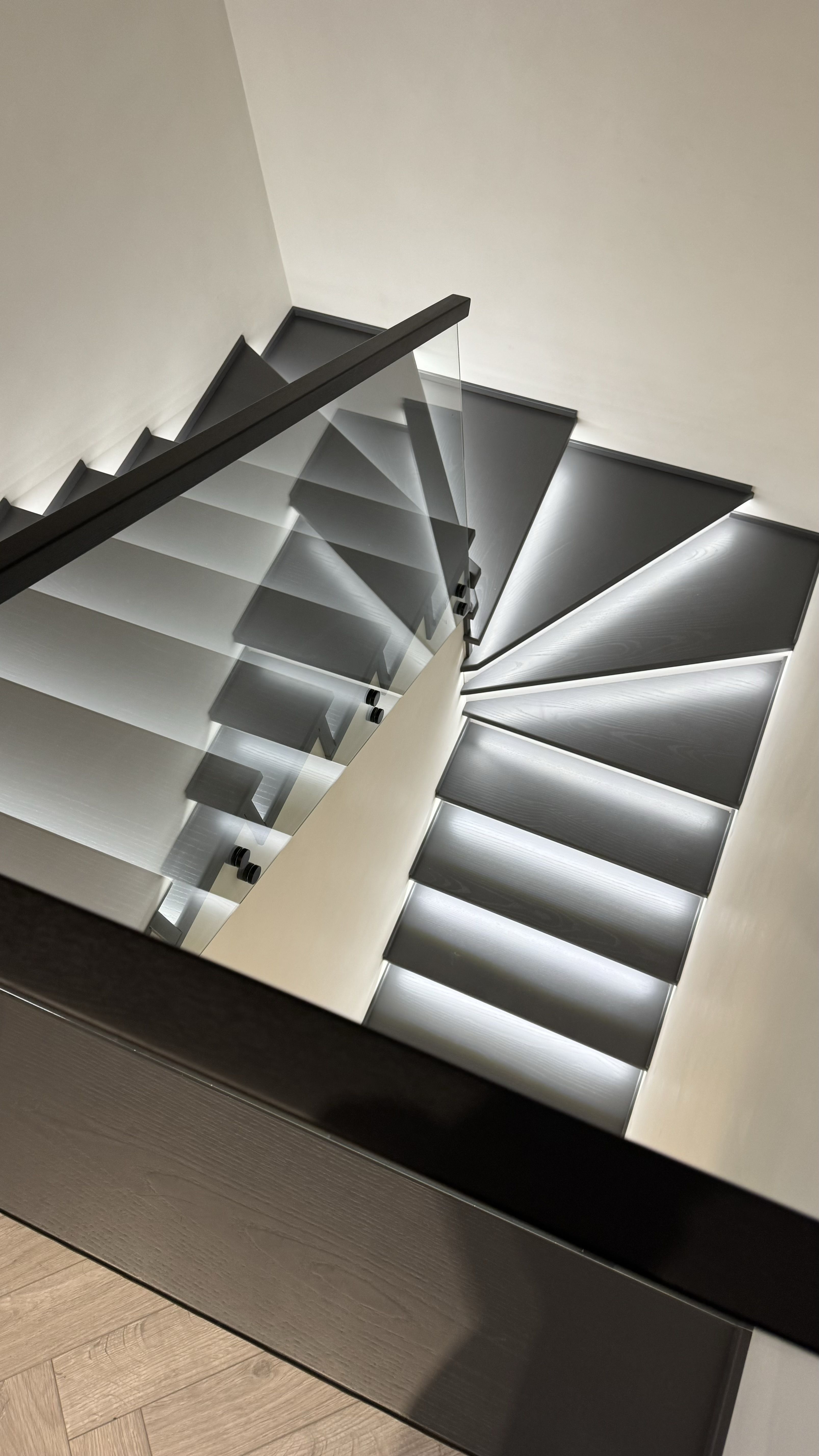 Продам сучасний будинок з червоної цегли на вул.Толбухіна ID 43527 (Фото 12)