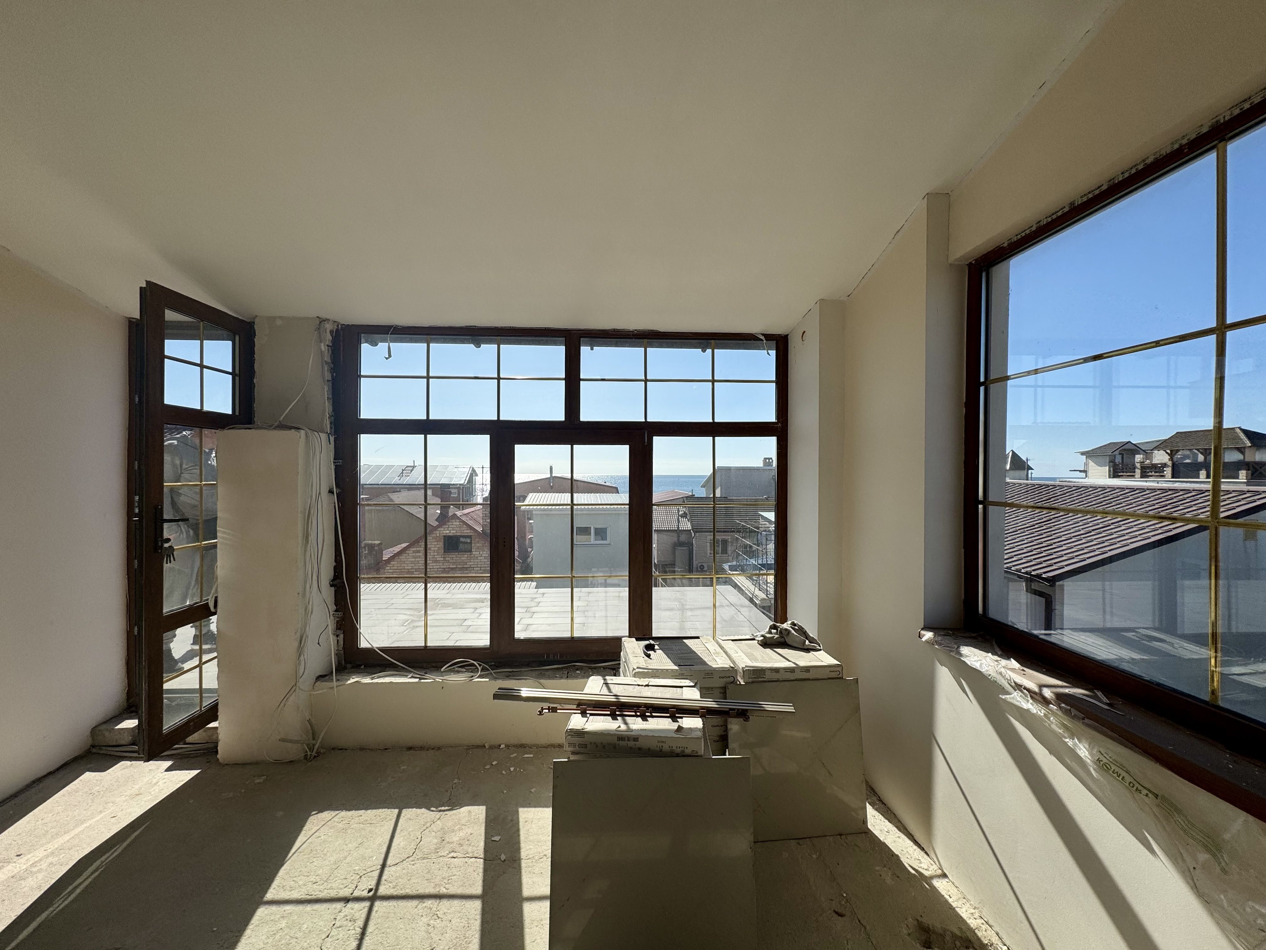 Готель біля моря 620 кв.м., у районі Совіньйон/пляж Посейдон. ID 54110 (Фото 10)