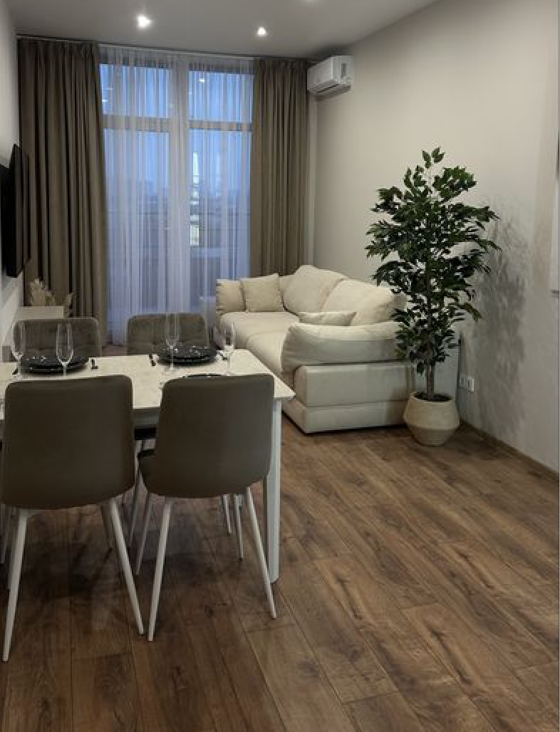 1-комнатная квартира 50 м2 в ЖК Пространство на Гераневой  ID 54185 (Фото 2)