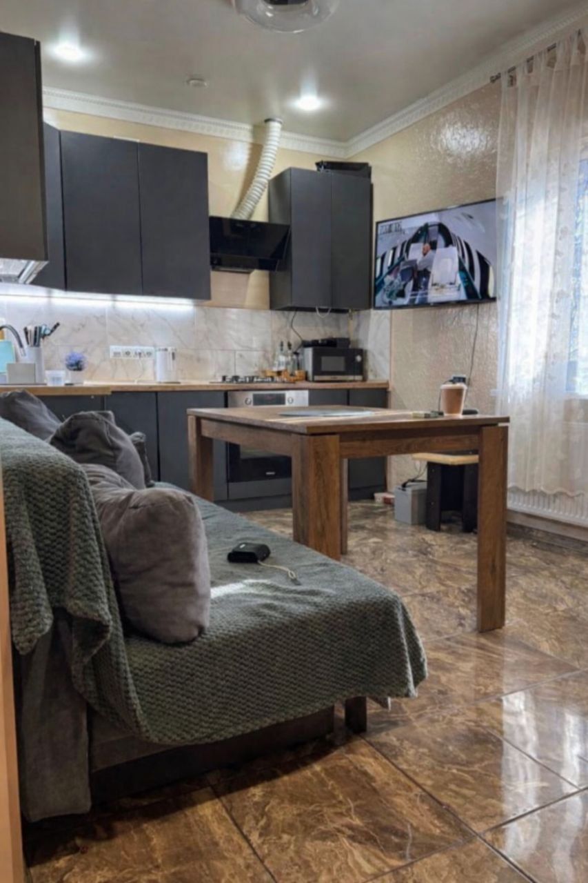 Стильная 1-я квартира 47 м² в малоквартирном доме в спокойном районе. ID 54189 (Фото 2)