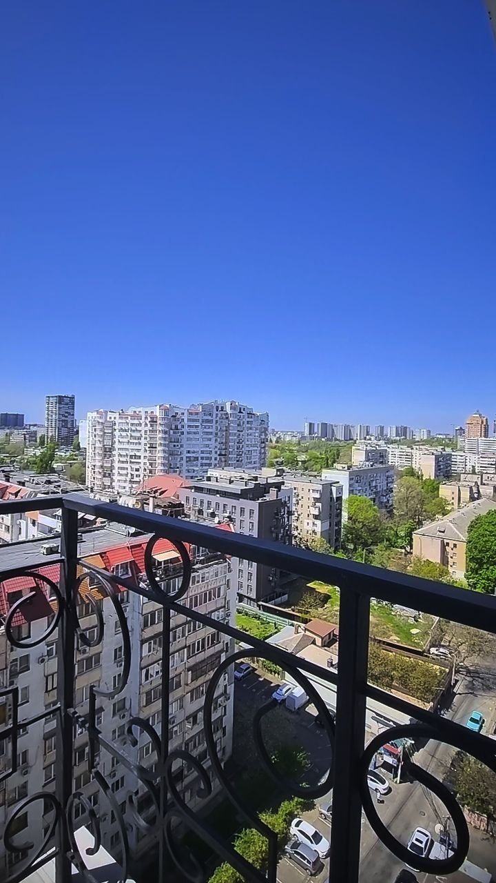 Авторська 1-кімнатна в ЖК «Лімнос» з панорамним видом ID 54062 (Фото 12)