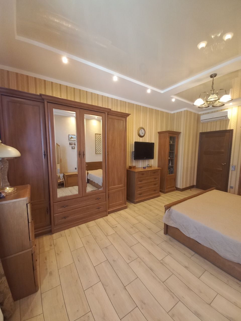 Однокімнатна квартира з ремонтом біля Парку Перемоги ID 54240 (Фото 4)