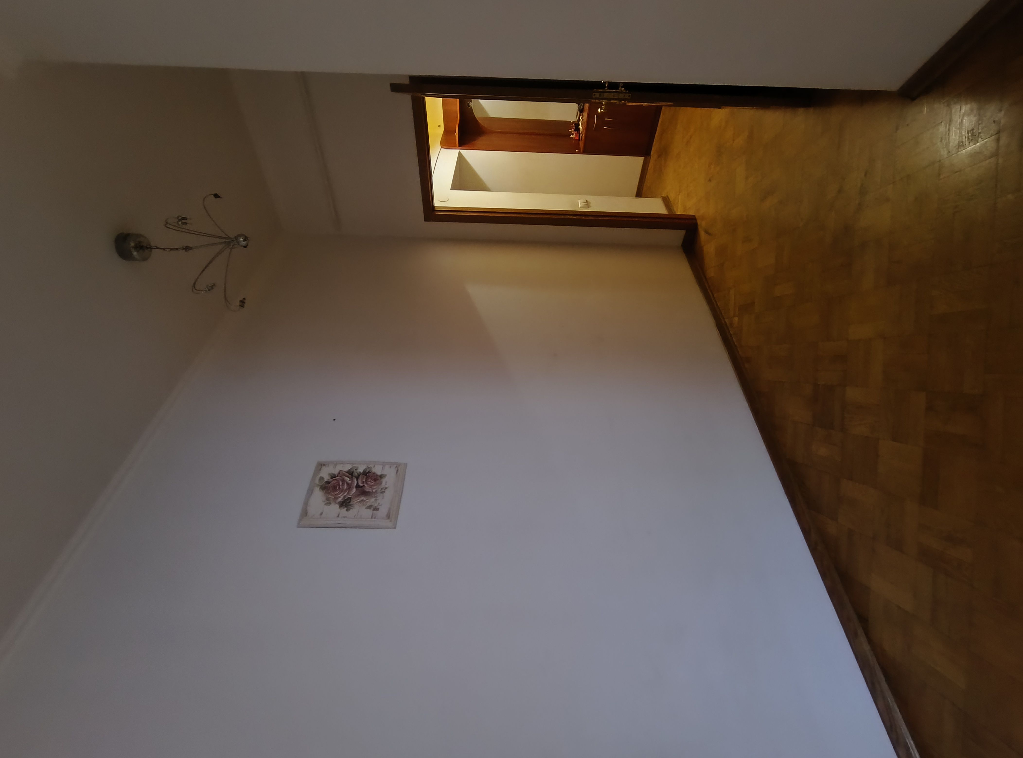 Для любителей центра: 2к.квартира с видом на Кировский парк. ID 54282 (Фото 7)
