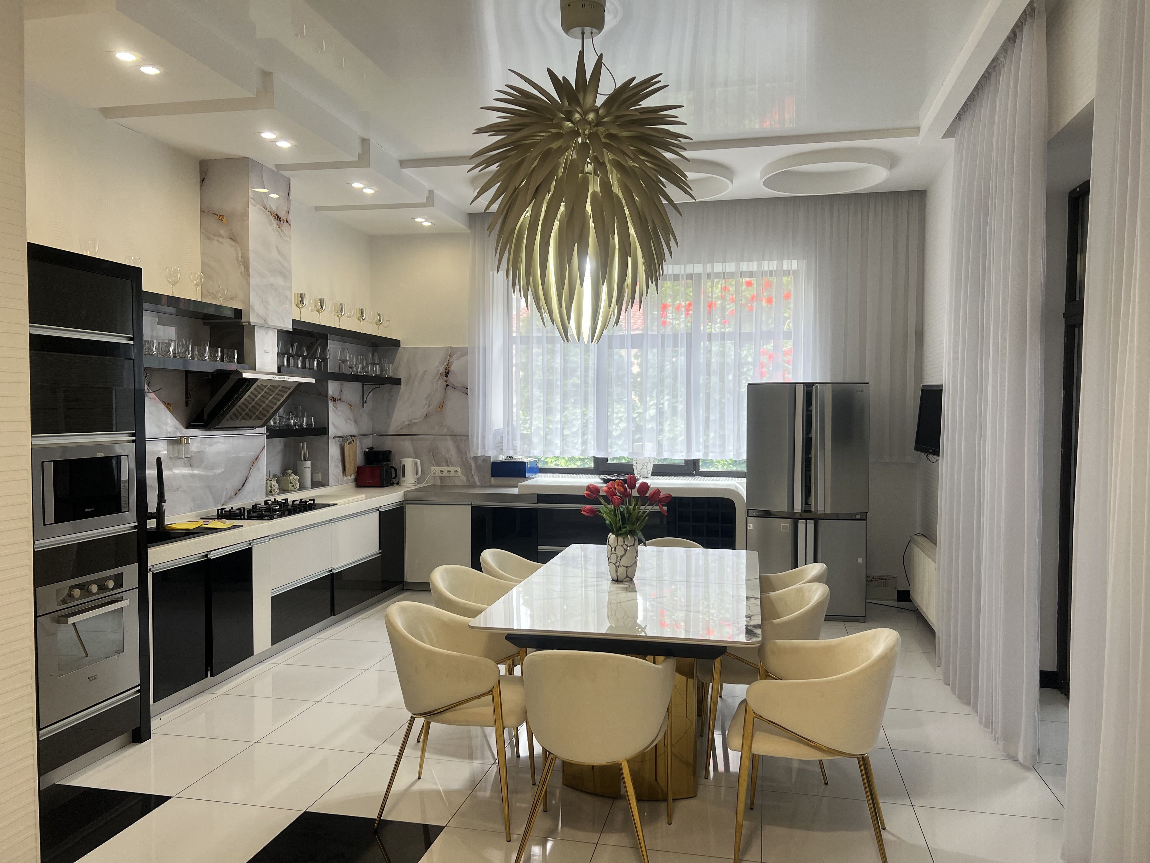 Продаж будинку на Фонтані в закритому кооперативі ID 7707 (Фото 2)