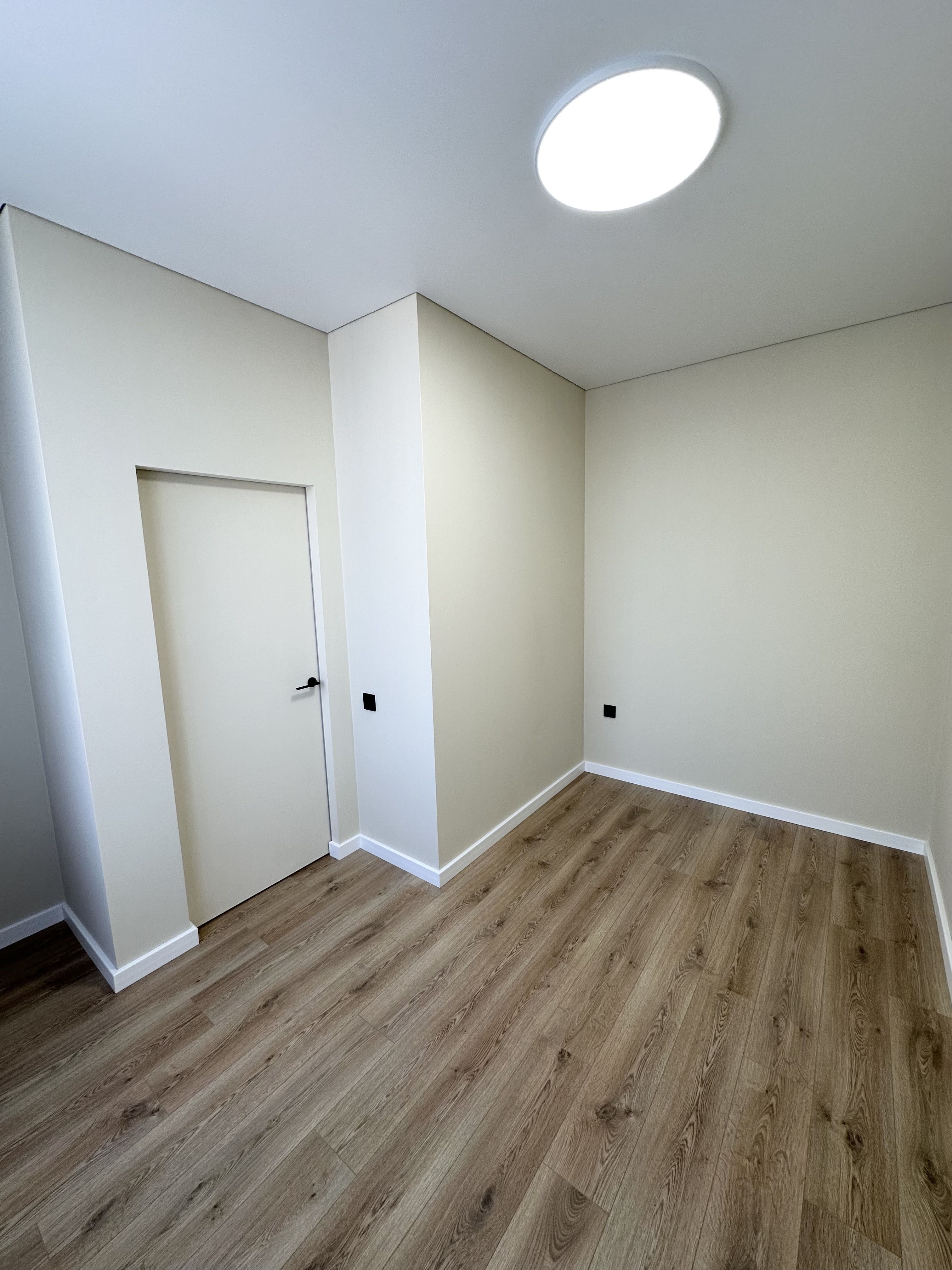 3-х комнатная квартира 90 м2 в ЖК 51 "Жемчужина" в Аркадии ID 54288 (Фото 9)