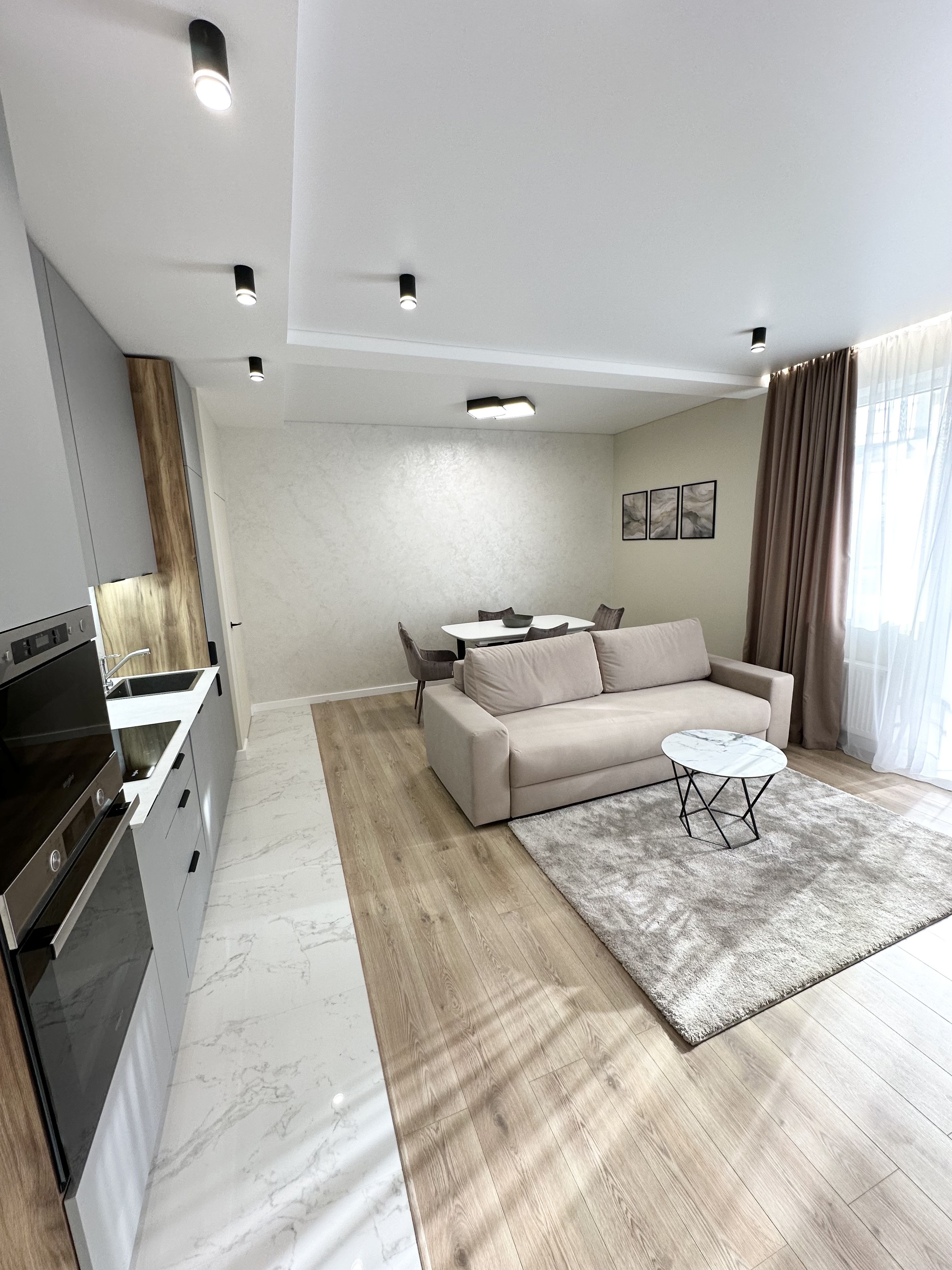 3-х комнатная квартира 90 м2 в ЖК 51 "Жемчужина" в Аркадии ID 54288 (Фото 2)