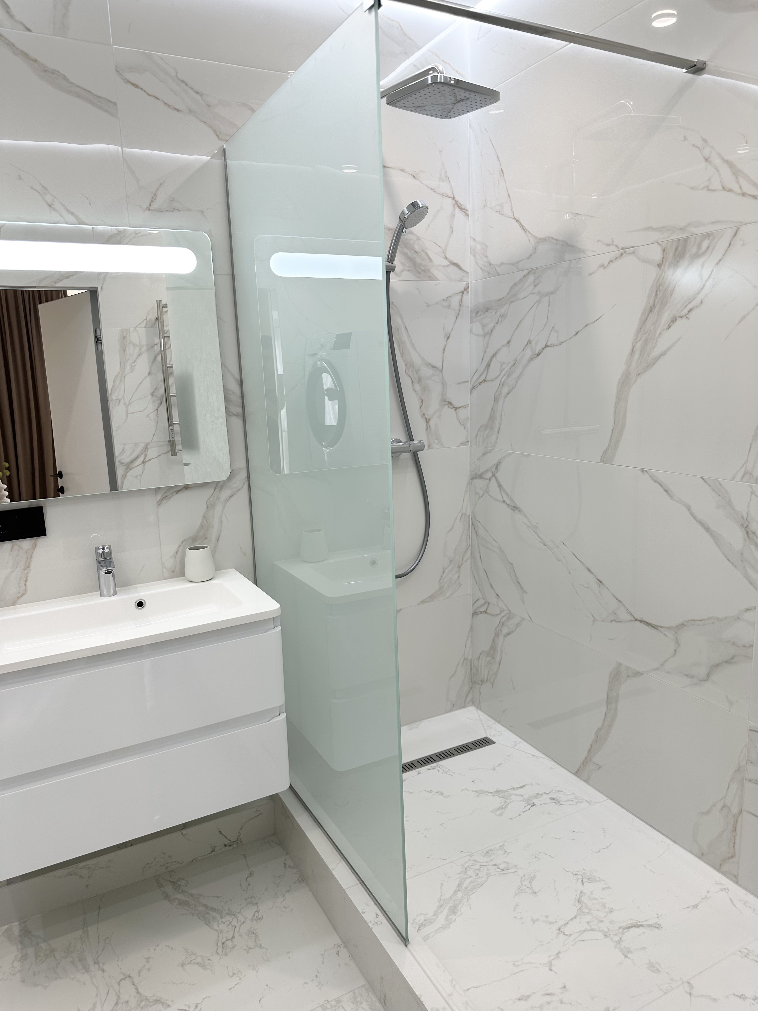 3-х комнатная квартира 90 м2 в ЖК 51 "Жемчужина" в Аркадии ID 54288 (Фото 12)