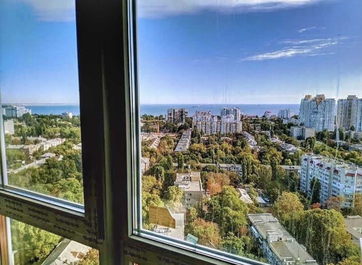 Продаю квартиру ЖК "Чотири сезони" з видом на море ID 53995 (Фото 1)