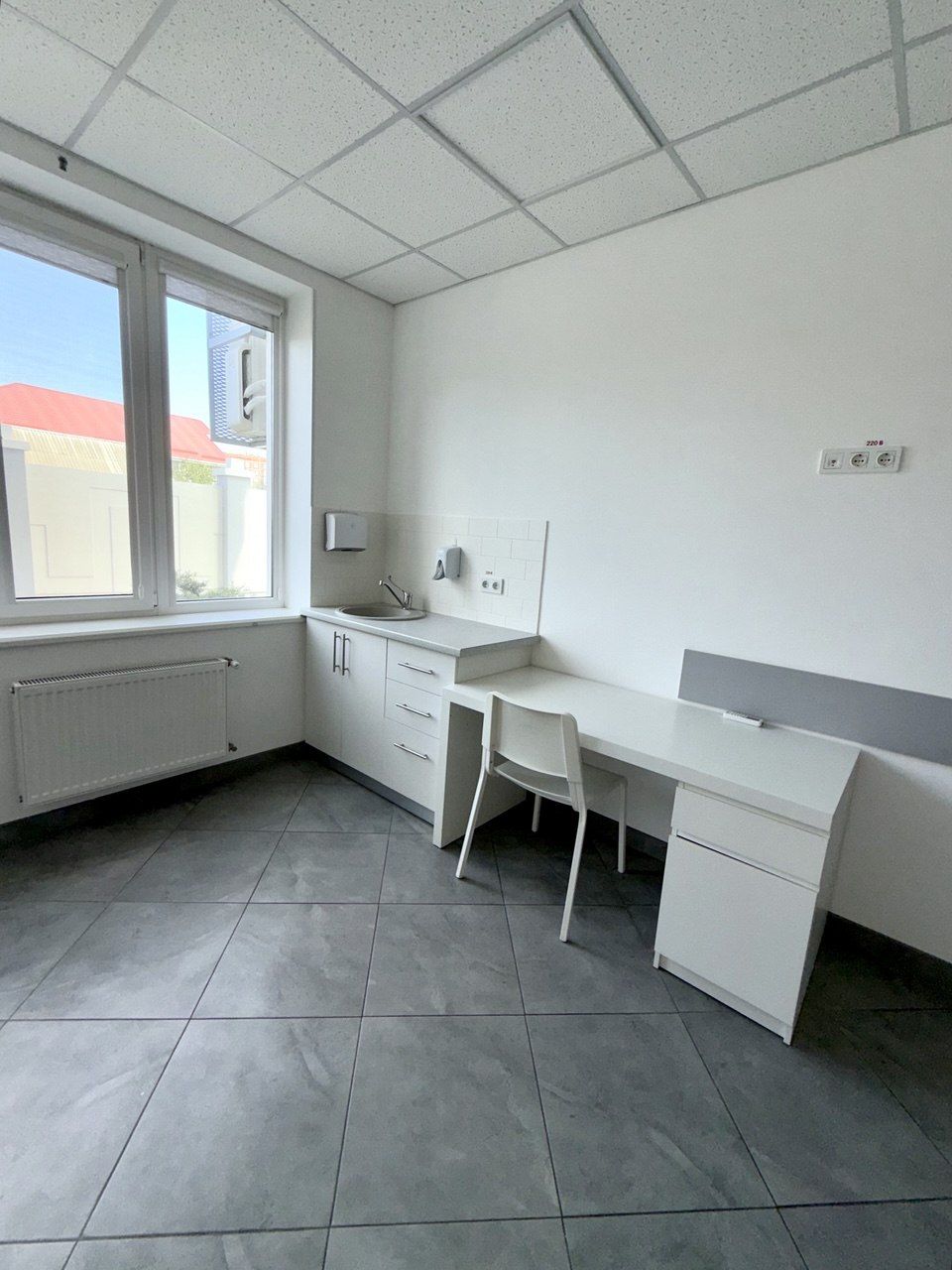 Готовый медицинский центр 90 м² с ремонтом в новом ЖК ID 52514 (Фото 7)