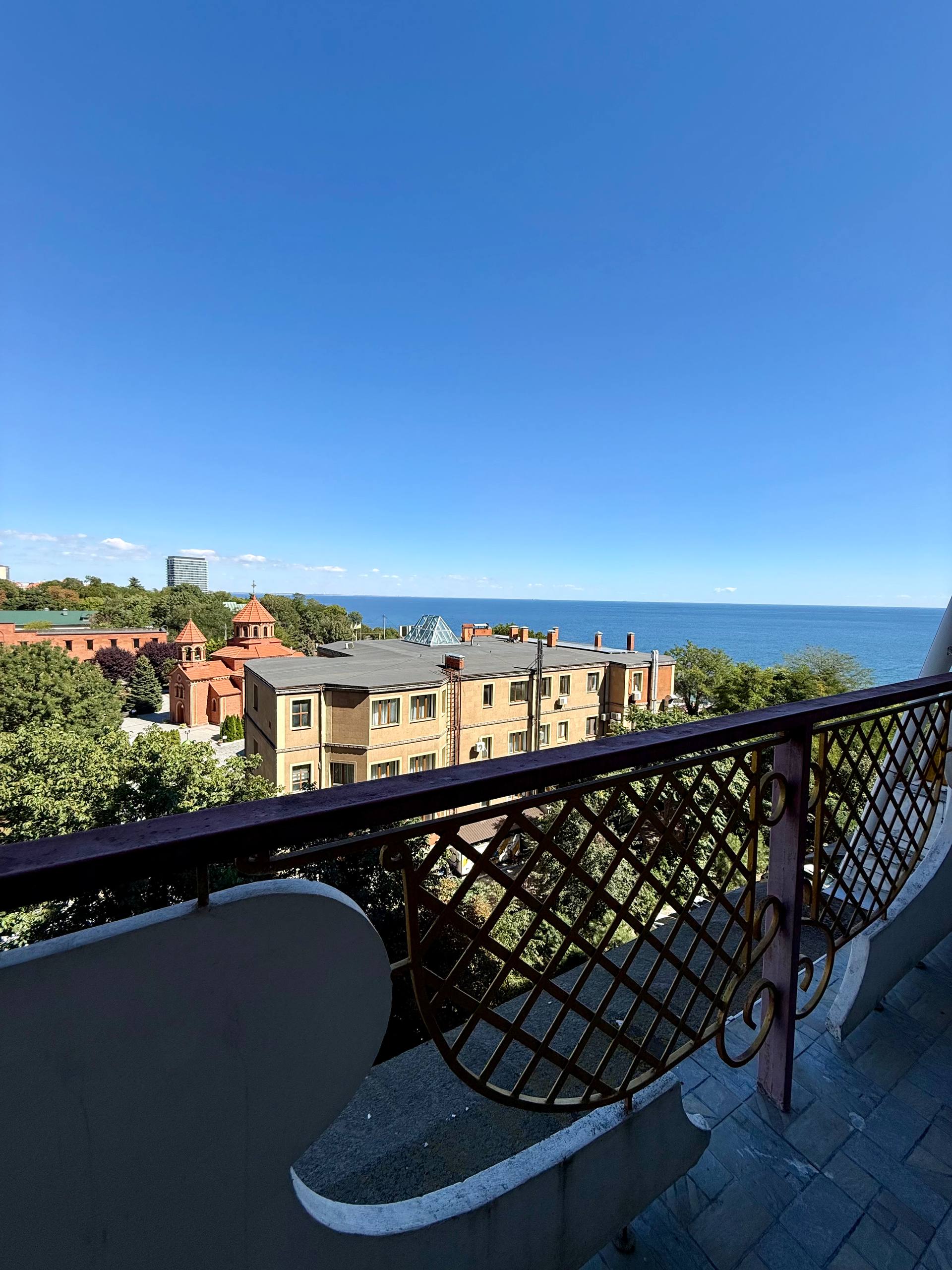 Аренда офиса закрытого типа 250 м² с террасами и видом на море. ID 54424 (Фото 8)