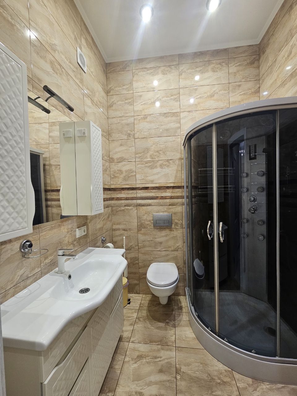 Продажа дома с бассейном на улице Костанди ID 54431 (Фото 14)